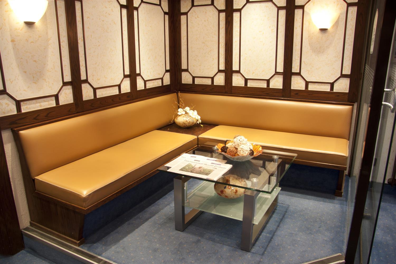 Hotel Sure By Western Ambassador