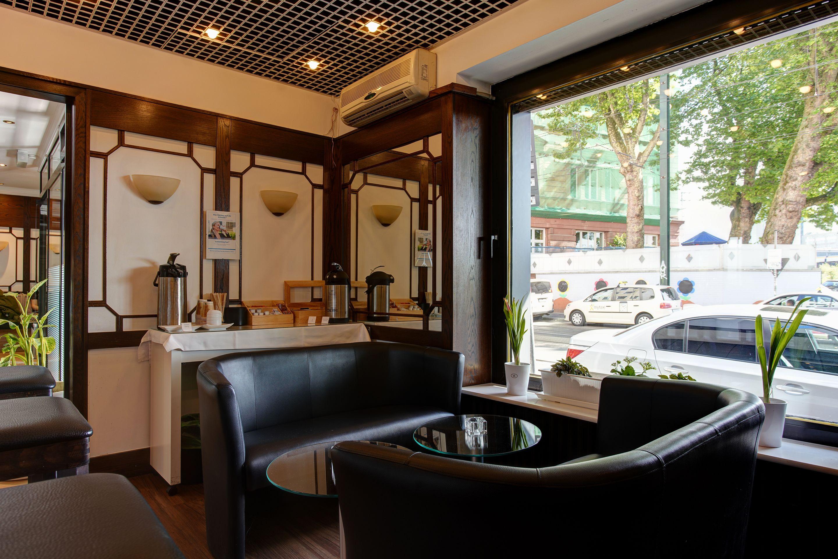 Hotel Sure By Western Ambassador