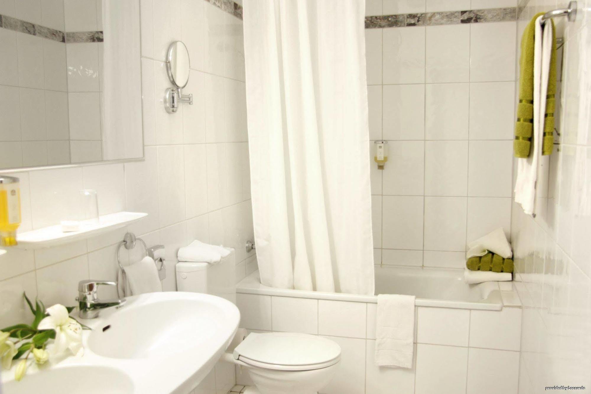 Sure By Western Ambassador Hotel