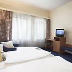 Hotel Ambassador Duesseldorf 3*
