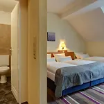 Hotel Ambassador Duesseldorf 3* Dusseldorf