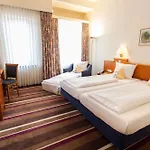 Hotel Ambassador Duesseldorf 3* Dusseldorf
