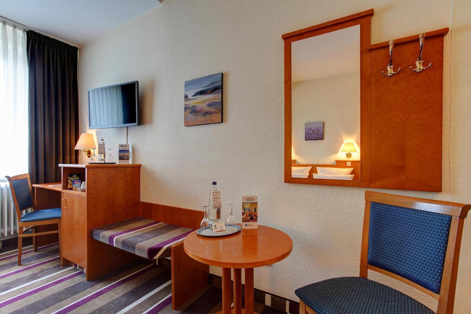 Hotel Ambassador Duesseldorf 3* Düsseldorf