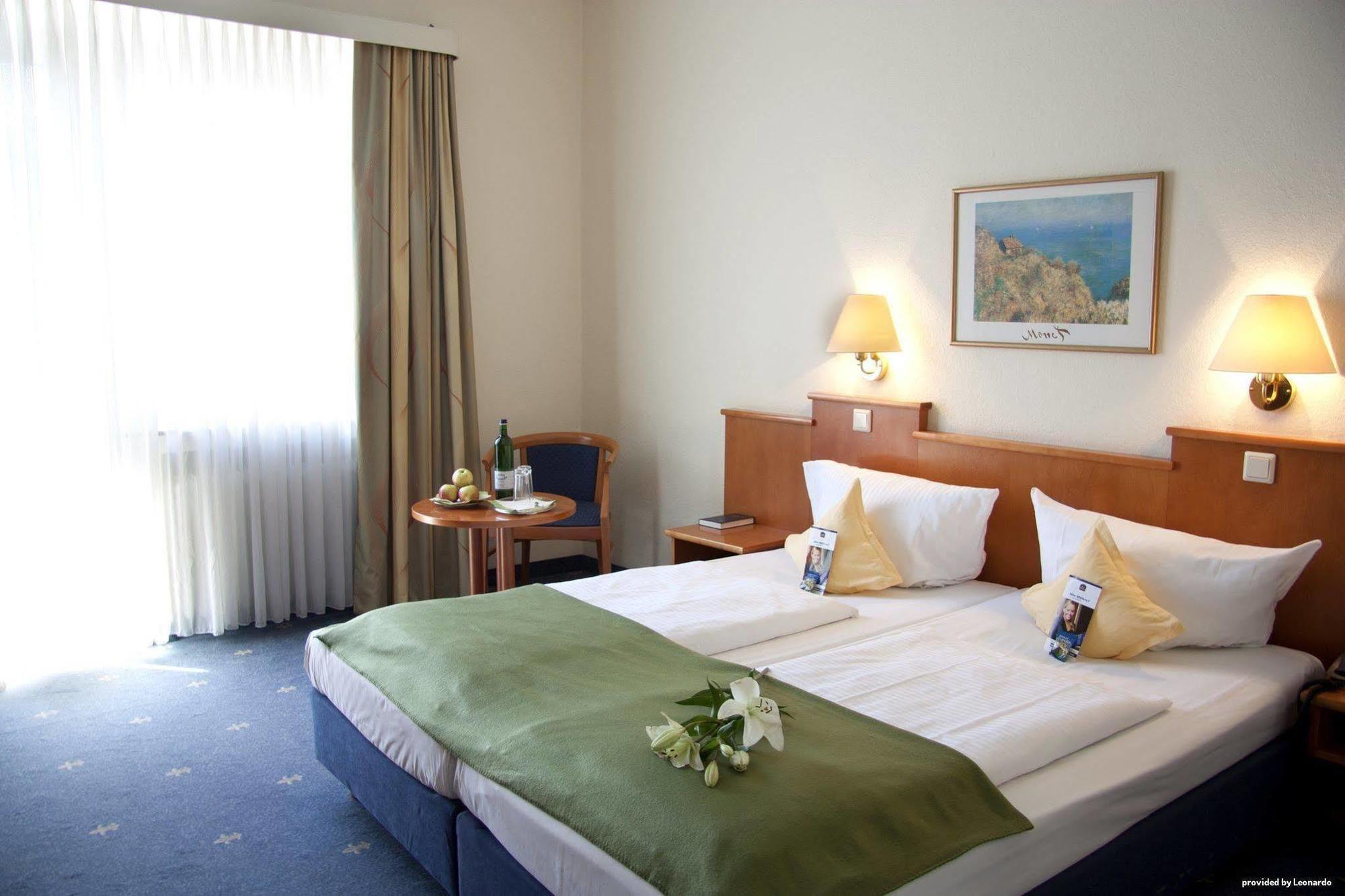 Sure By Western Ambassador Hotel Düsseldorf